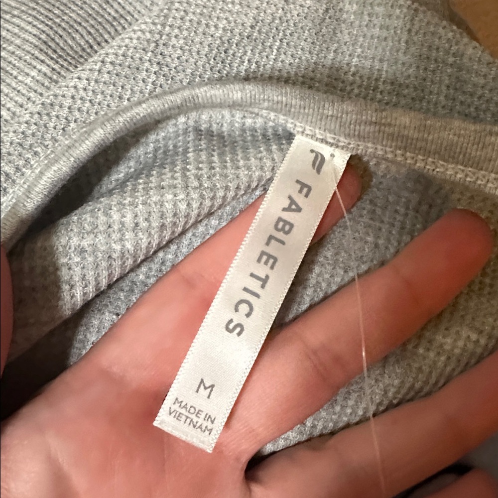 Fabletics Waffle Longsleeve Henley Gray NWT - Picture 6 of 7